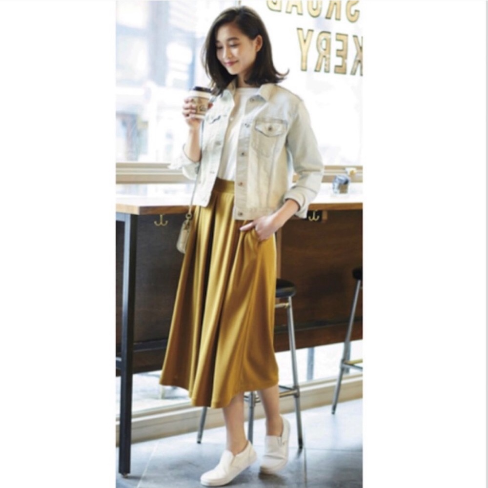 Uniqlo Jersey Cropped Flare Wide Pants - Navy